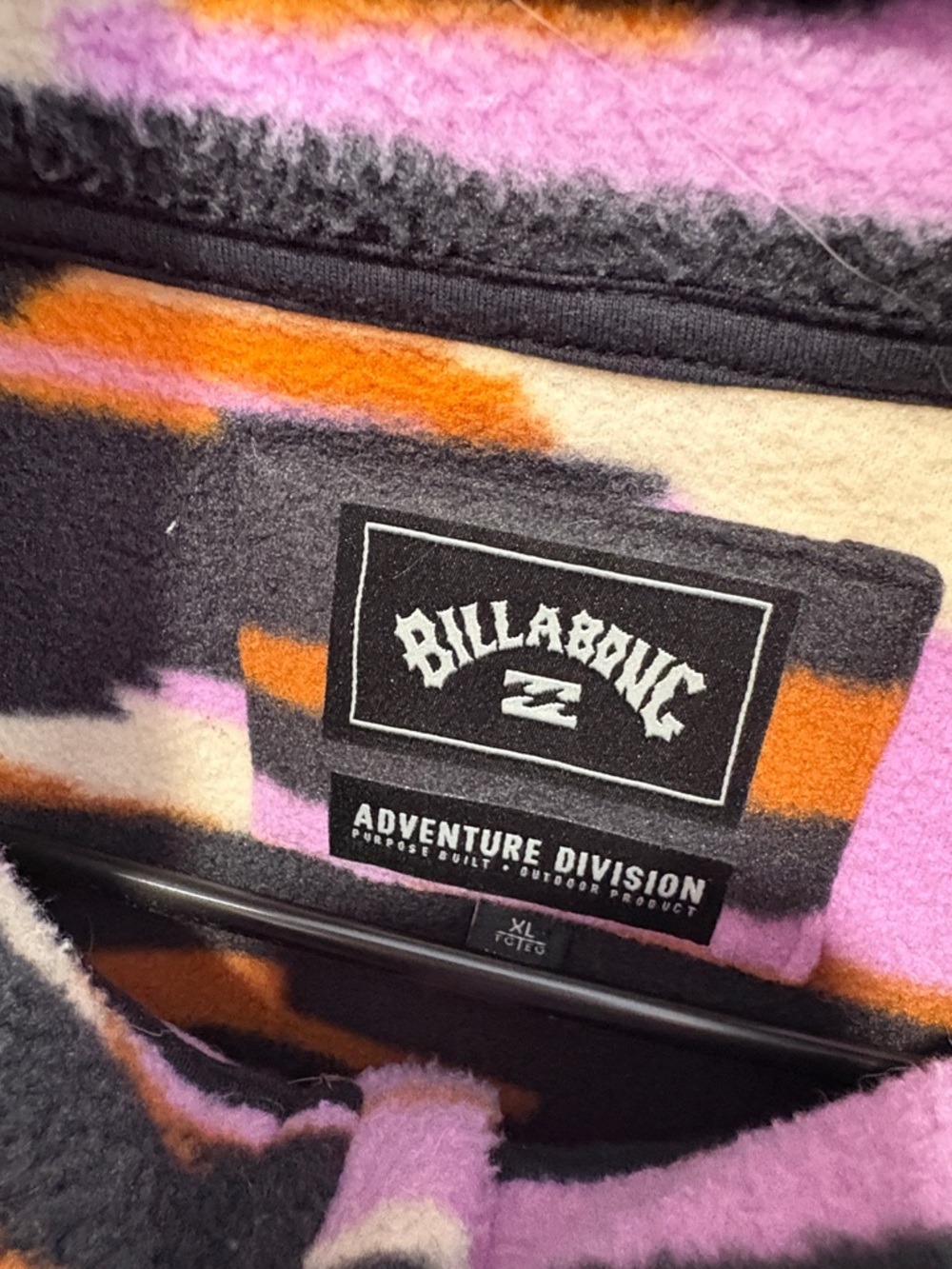 Billabong woman’s Switchback Full Zip Fleece. - Picture 5 of 7